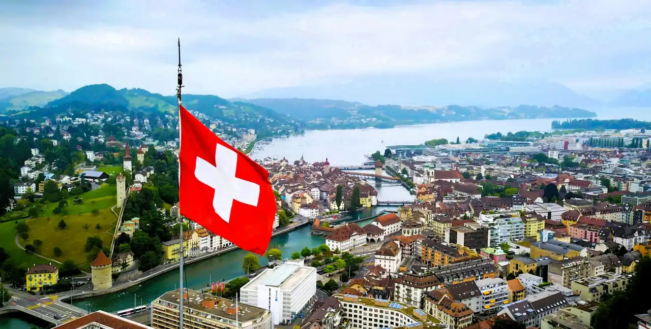 swiss company register